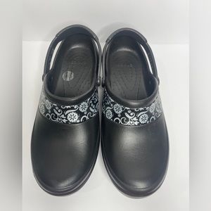 CROCS WOMEN’S MERCY WORK CLOG black with floral print